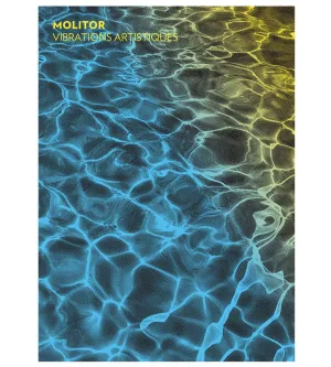 Forest Animal Standing Pose Molitor - Vibrations Artistiques