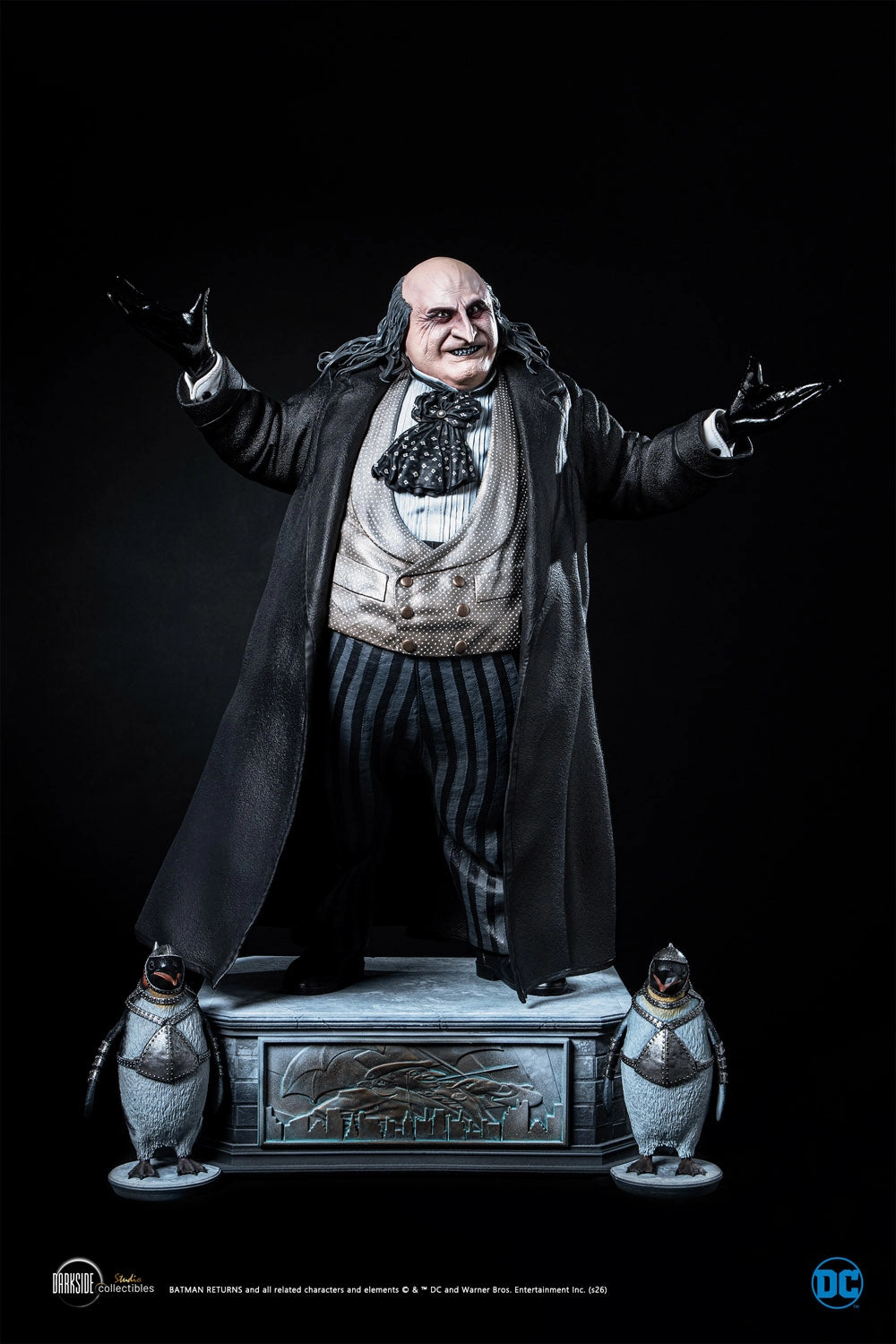 Batman Returns (1992) - The Penguin 30th Anniversary Masters Series 1/3 Scale Statue Souvenir Shop Posable Toy