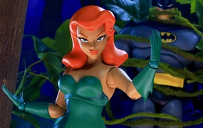 Batman: The Animated Series - Poison Ivy (Regular) 1/6 Scale Figure Poseable Collectible Samurai Figure
