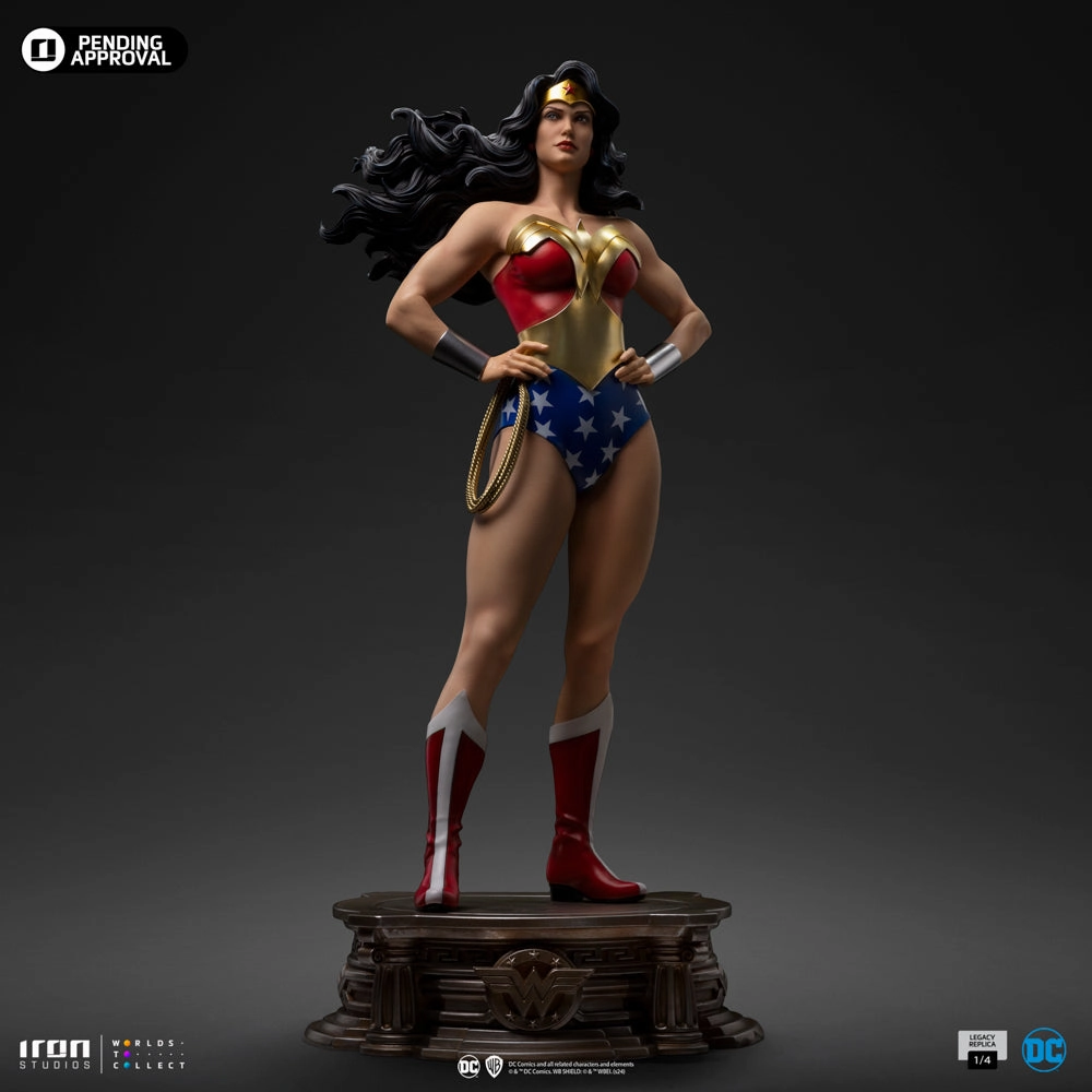 DC Trinity - Wonder Woman Legacy Replica 1/4 Therapeutic Hobby
