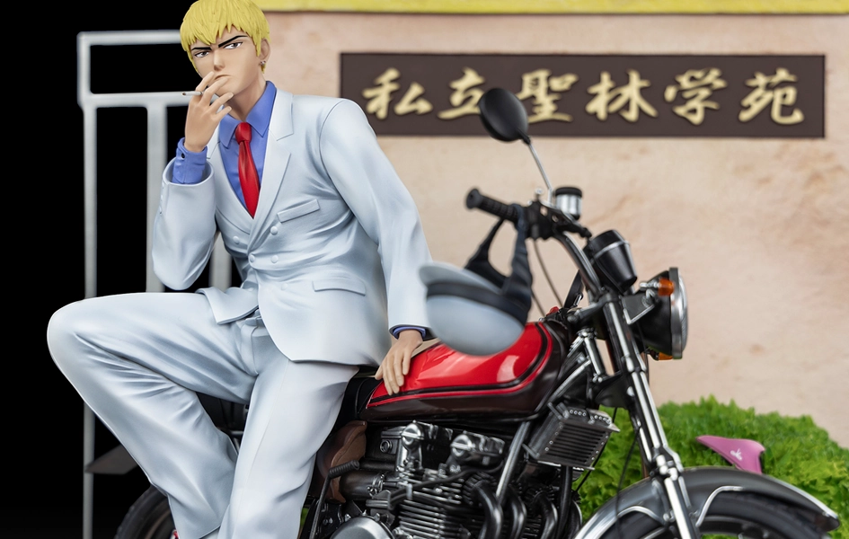 Astronomy Tool Complete Collection GTO - Onizuka Eikichi 1/6 Scale Statue