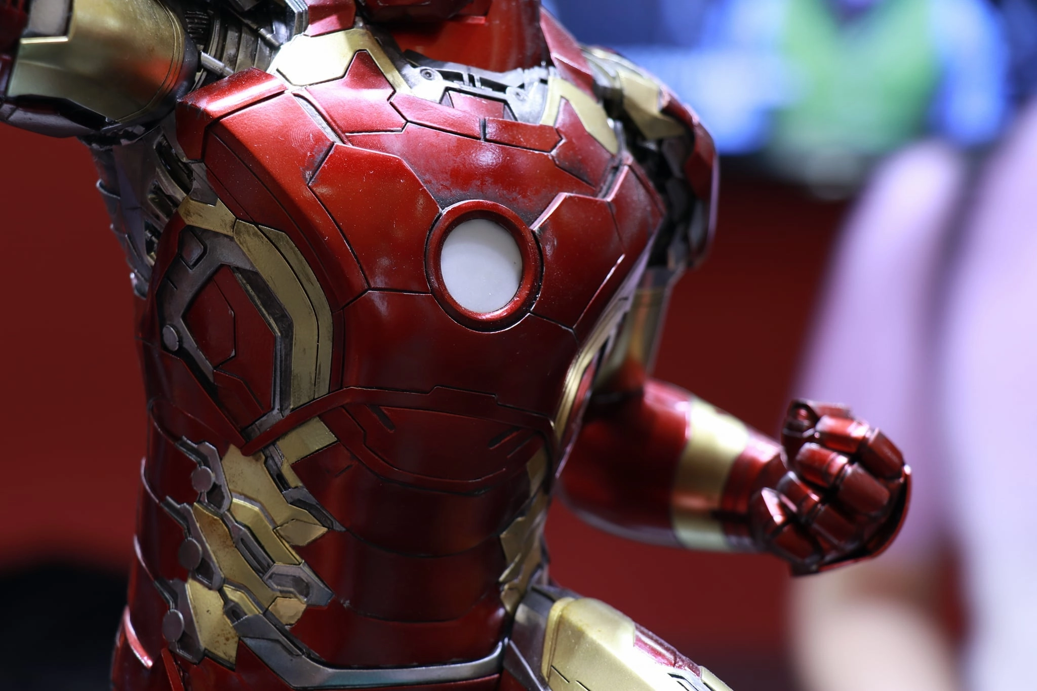 Iron Man Mark 43 1/4 Scale Statue highly recommended Year Round