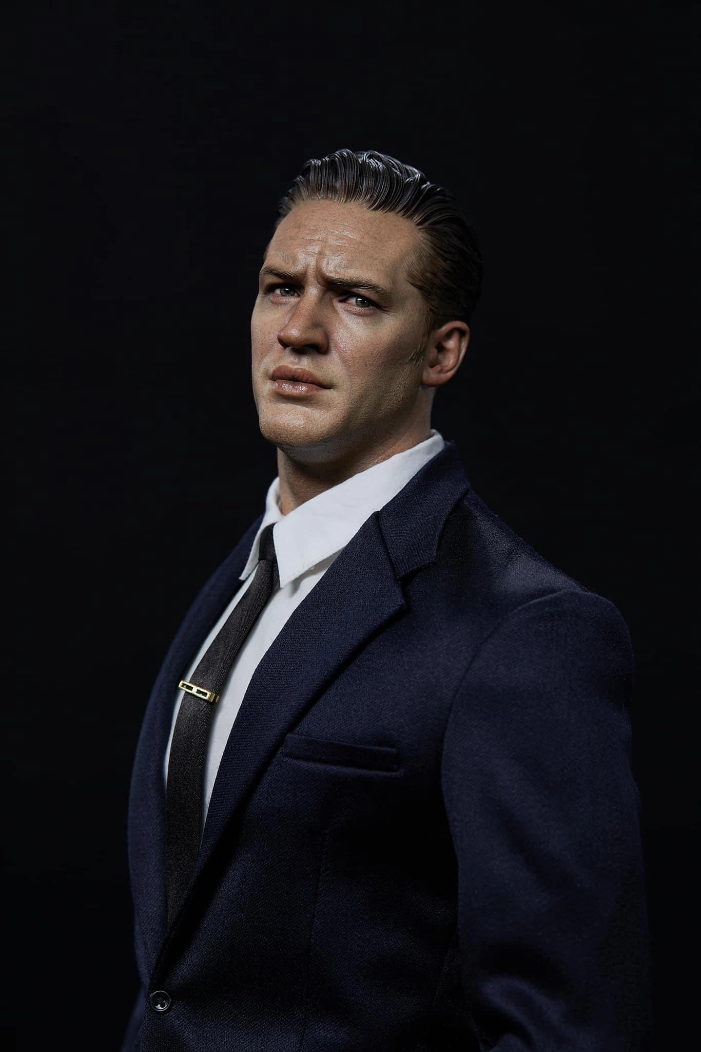 Posable Replica Steampunk Design Legend - Reginald "Reggie" Kray 1/4 Scale Statue