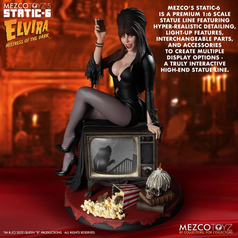 Elvira Mistress of the Dark 1/6 Scale Statue Chibi Figure multicultural