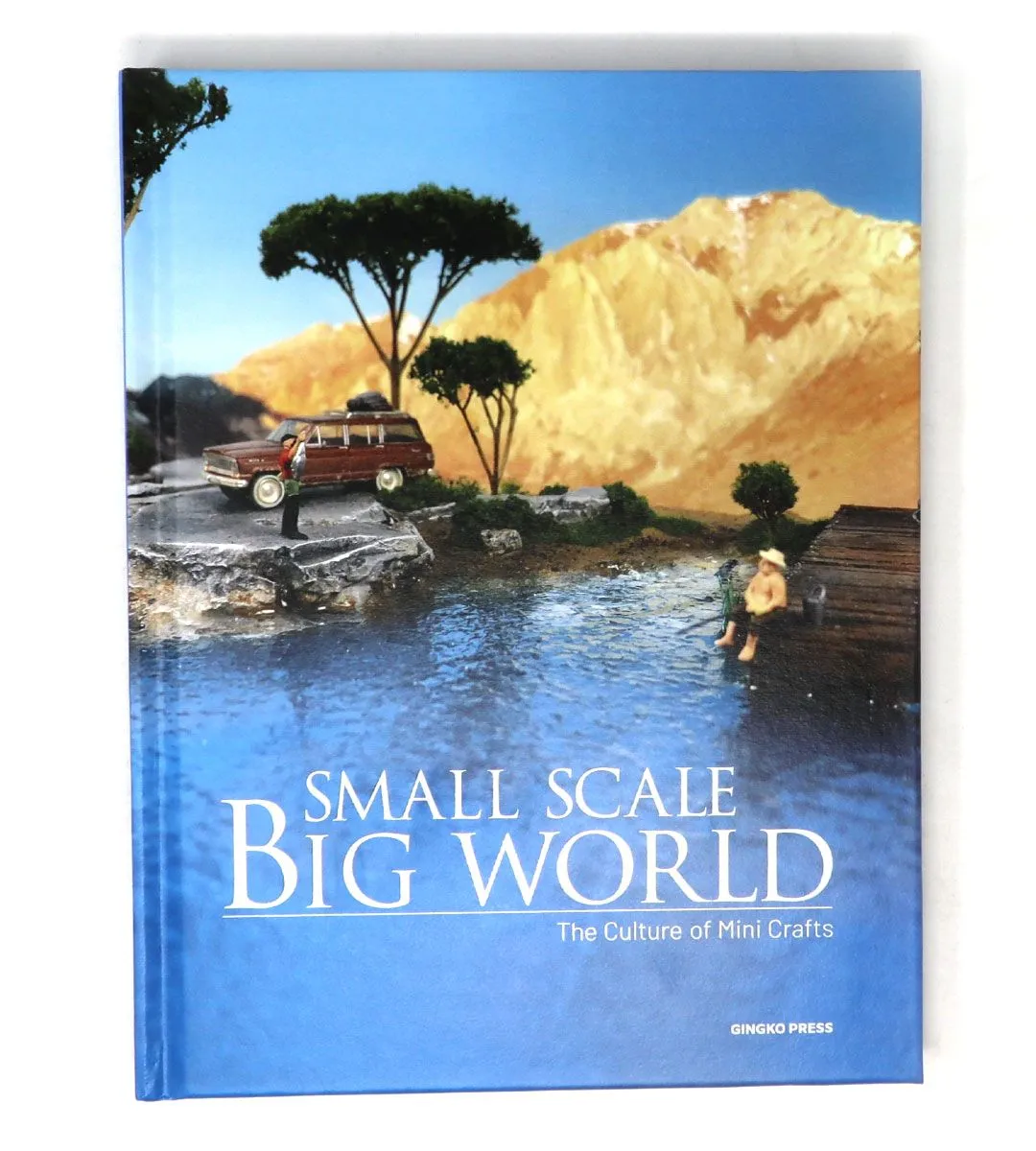 Small scale - Big World Film Prop