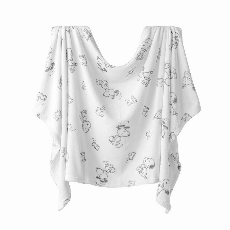 Press Kit Snoopy Napping Blanket
