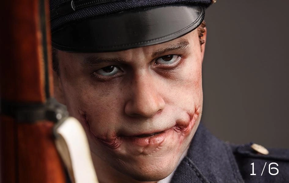 Bathroom Accent Joker Police Uniform (Heath Ledger) 1/6 Scale Statue