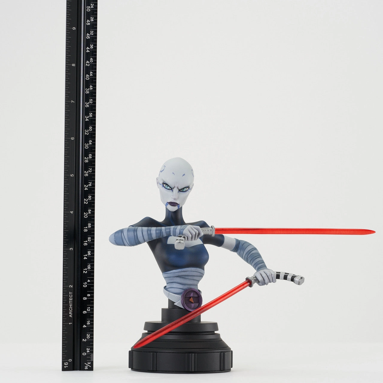 Star Wars: The Clone Wars - Asajj Ventress 1/7 Scale Animated Mini Bust Action Replica Art Figure