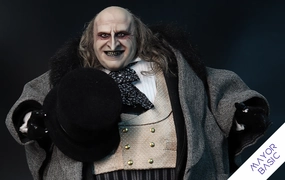 Batman Returns (1992) - The Penguin (Mayor Basic) 1/6 Scale Figure Urban Vinyl