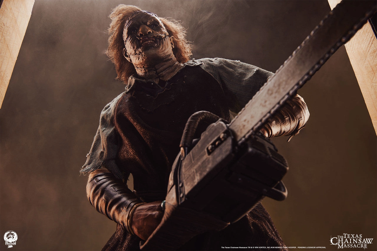 Texas Chainsaw Massacre - Leatherface (Regular) 1/4 Scale Statue Articulated Joints Flexible Figure