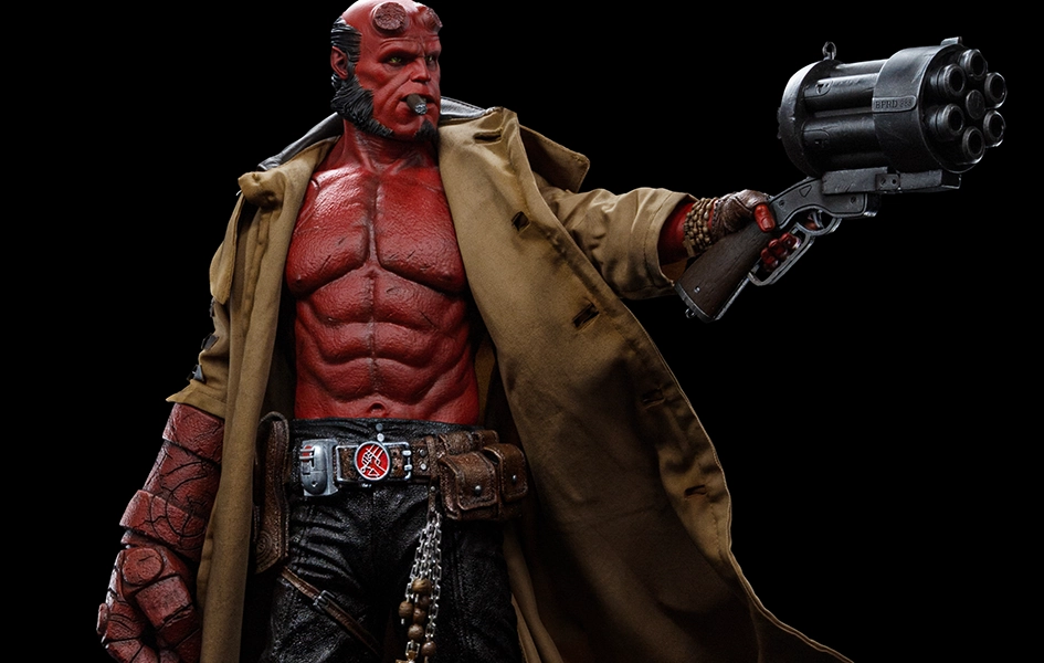 Hellboy Legacy Replica 1/4 Interactive Toy