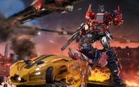 Transformers: Bumblebee - Optimus Prime & Bumblebee Mini Statue Fantasy Quest