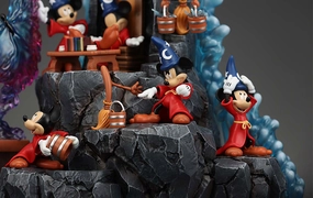 Native Art Fantasia Statue